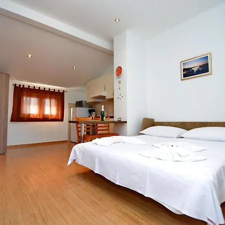 아파트 Studio Premium, Balcony & Parking Zadar 자다르