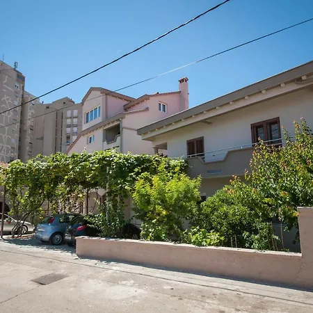 아파트 Studio Premium, Balcony & Parking Zadar *