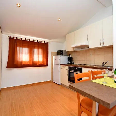 Premium, Balcony & Parking Apartment Zadar