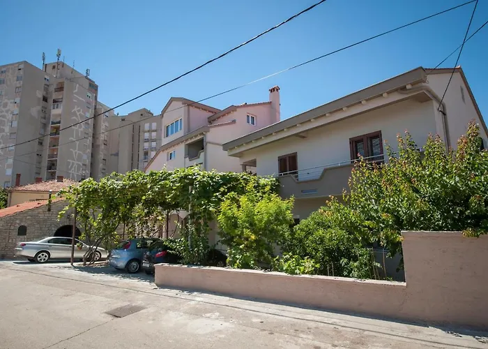 Lejlighed Premium, Balcony & Parking *